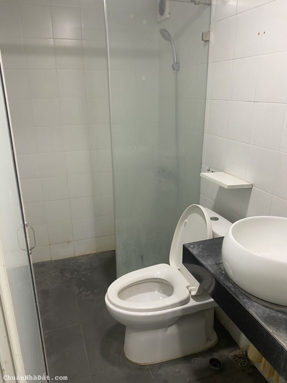 Cho thuê nhà riêng Phố Đội Cấn, Ba Đình. Dt 55m2x1T, Mt 5m. Chỉ 5 tr/th. 