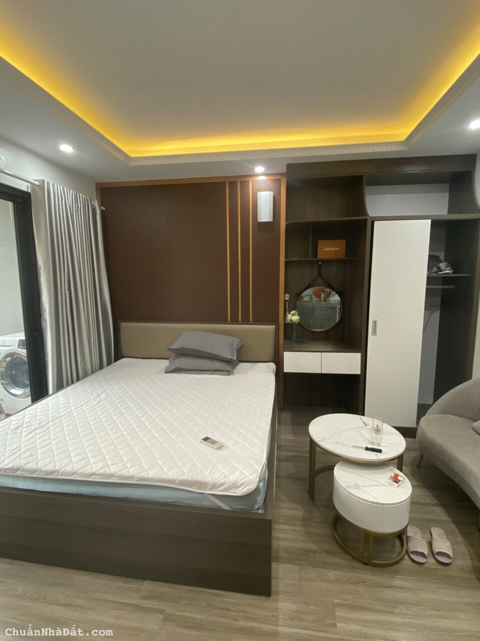 Cho thuê Căn hộ dịch vụ tại ngõ 193 Trích Sài, Bưởi, Tây Hồ. Cách hồ  Tây 20m. Chỉ 7tr