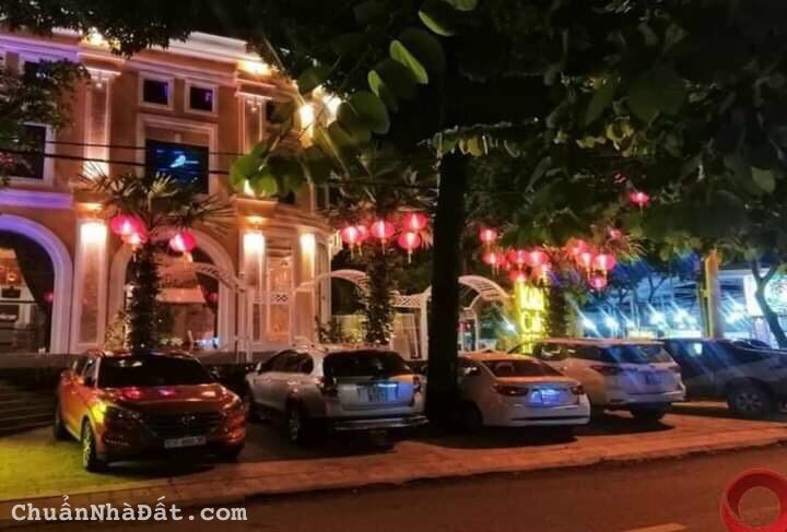 Bán 1 BDS thuộc Nhà Hàng + Karaoke tại P. Bình Thọ, KHU VIP, Tp. Thủ Đức. dt 1.593 m² 