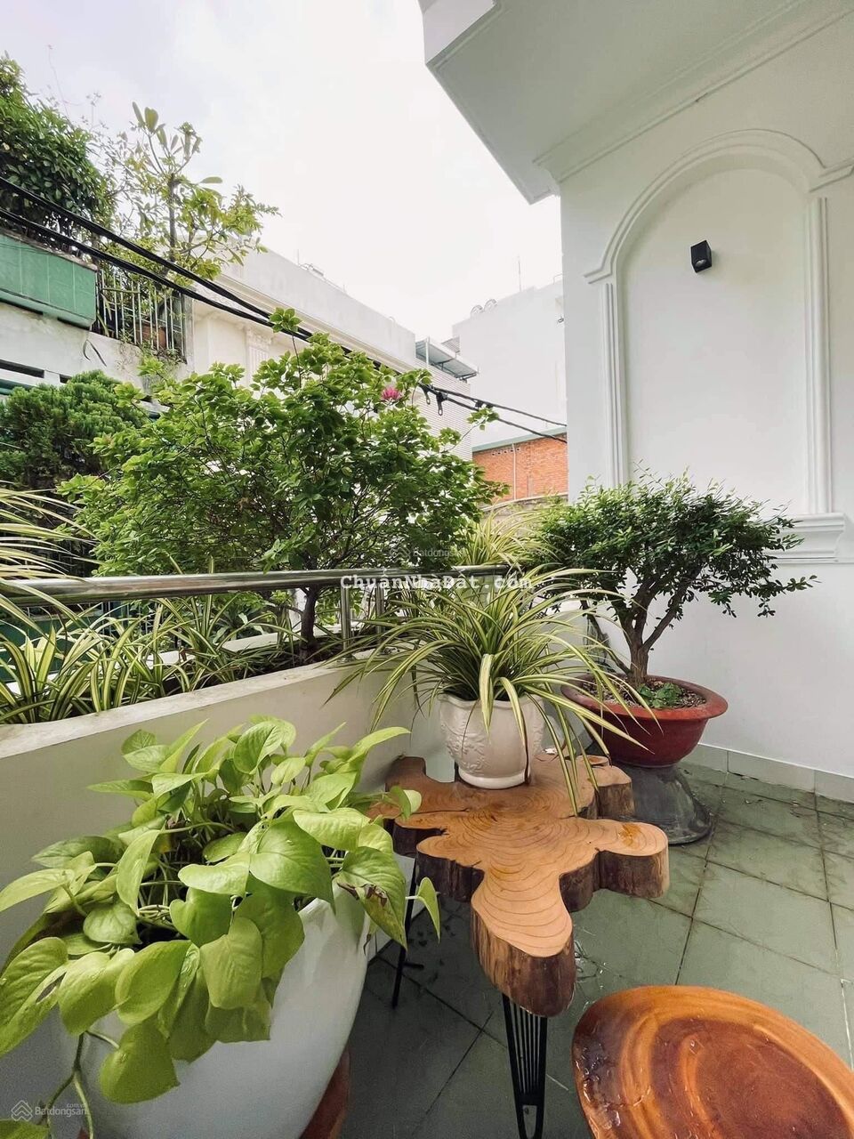 Tôi Cần Bán Căn Nhà HXH Trần Bình Trọng,Phường 4,Quận 5 Sổ Riêng DT 65m2 LH 0793 978016