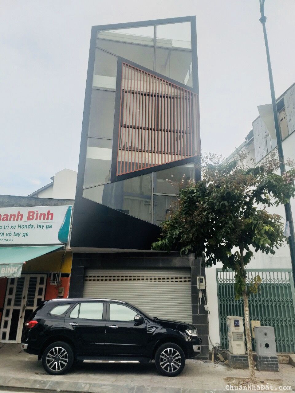 Siêu hot !! Căn duy nhất ngay sân bay đang giảm giá sâu, Khu thương hiệu. Chốt ngay