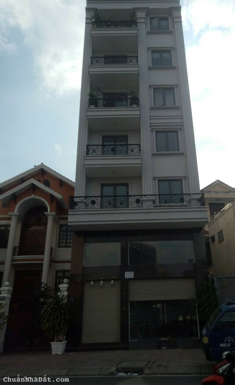 Mặt tiền vị trí đẹp cho thuê đường Hoàng Sa. P11. Q3. DT: 7x17m trệt lửng 2 lầu. Giá: 70tr/th Mặt tiền vị trí đẹp cho thuê đường Hoàng Sa. P11. Q3. DT: 7x17m trệt lửng 2 lầu. Giá: 70tr/th