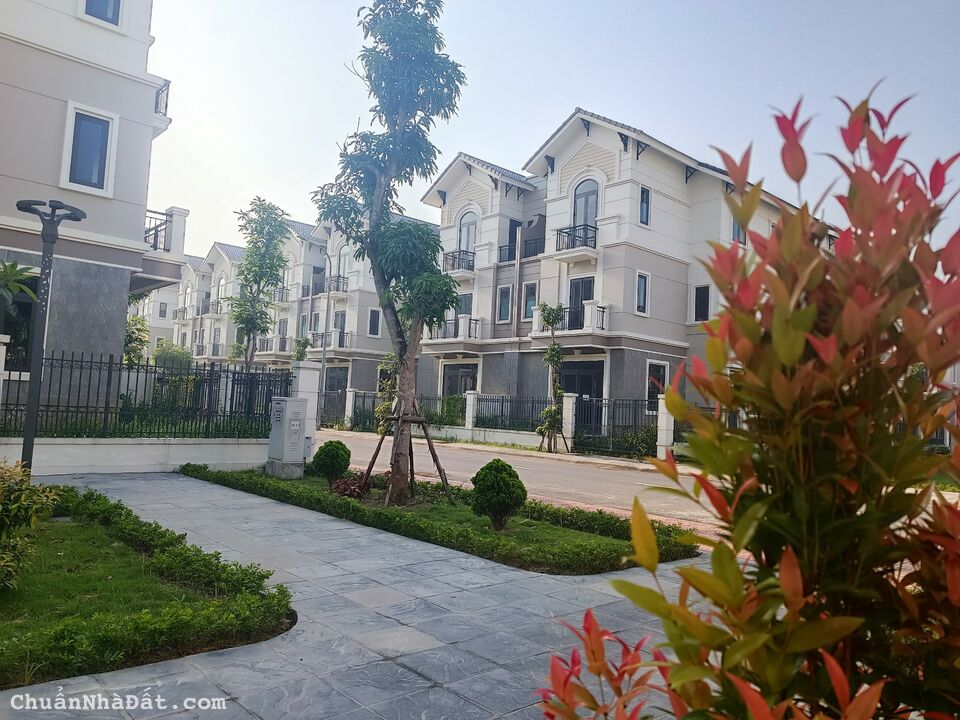 Lời ngay khi mua biệt thự vườn giá đáy Centa City Từ Sơn. Lời ngay khi mua biệt thự vườn giá đáy Centa City Từ Sơn.