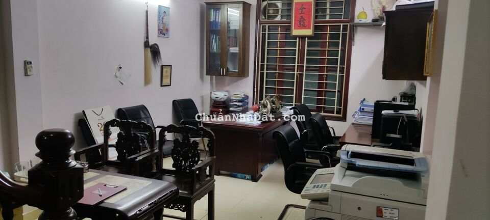 Ngõ gần – Nhà chất –  gần Công viên thống Nhất