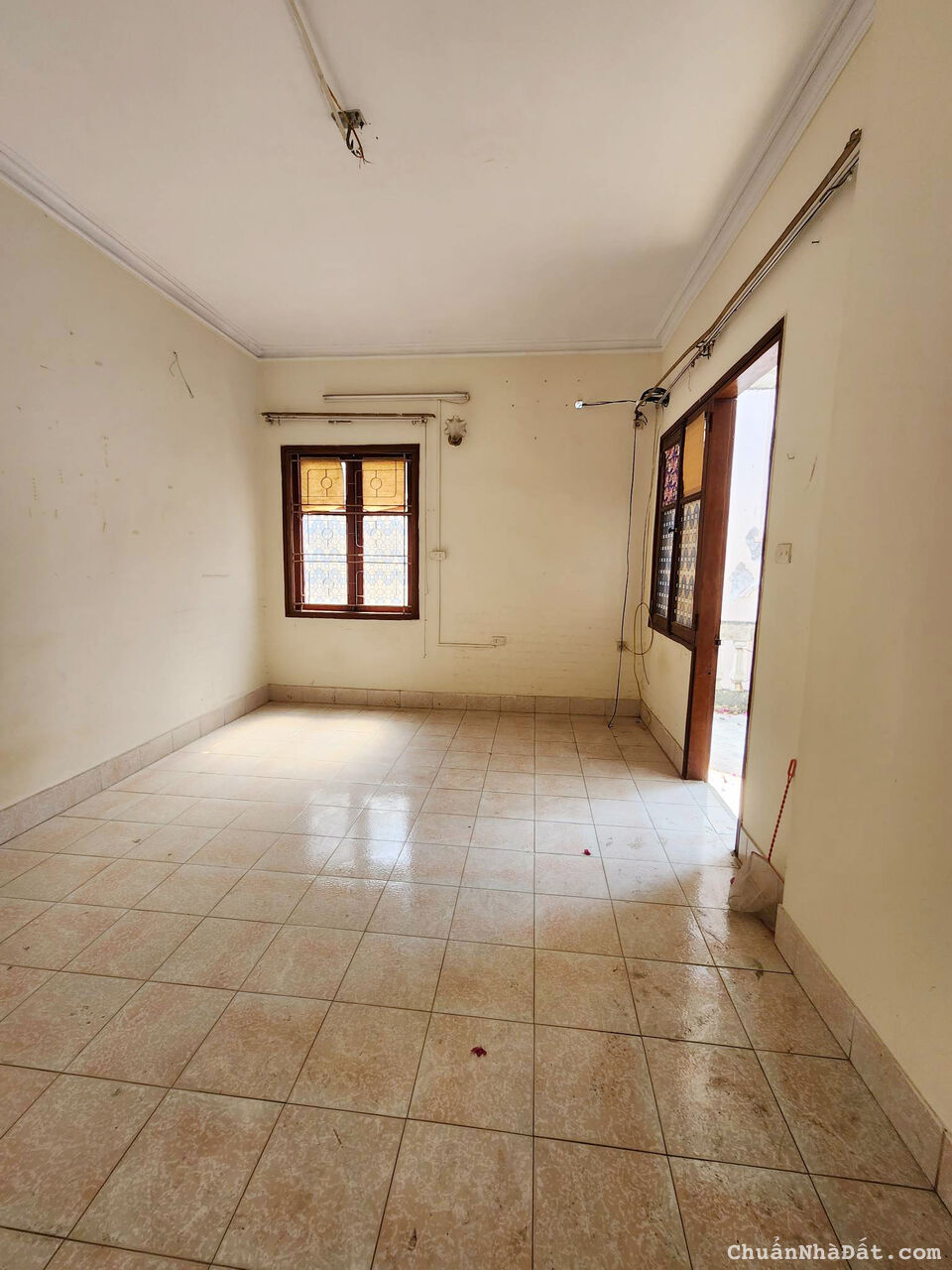 NHÀ LÔ GÓC 2 MẶT NGÕ – KHU VỰC TRUNG TỰ - VÀI BƯỚC RA PHỐ -  NGÕ THẲNG TẮP