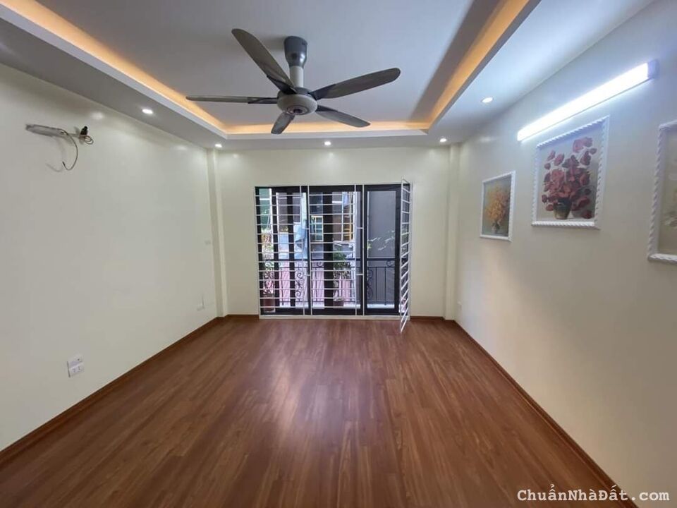 Bán gấp nhà Nam Từ liêm dt 35m ,2.5 tỷ