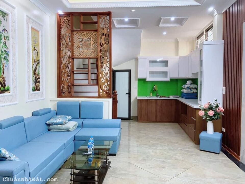 Bán gấp nhà 5 tầng Nam Từ liêm,40m,gần ô tô,nhỉnh 5 tỷ Bán gấp nhà 5 tầng Nam Từ liêm,40m,gần ô tô,nhỉnh 5 tỷ