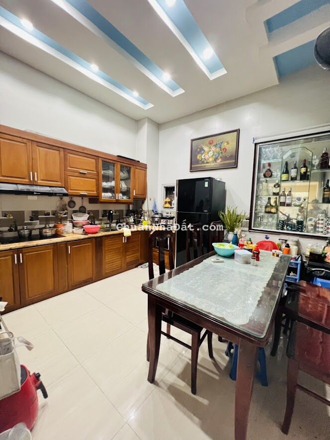 Bán gấp nhà dt 35 m Mỹ Đình,4 tỷ