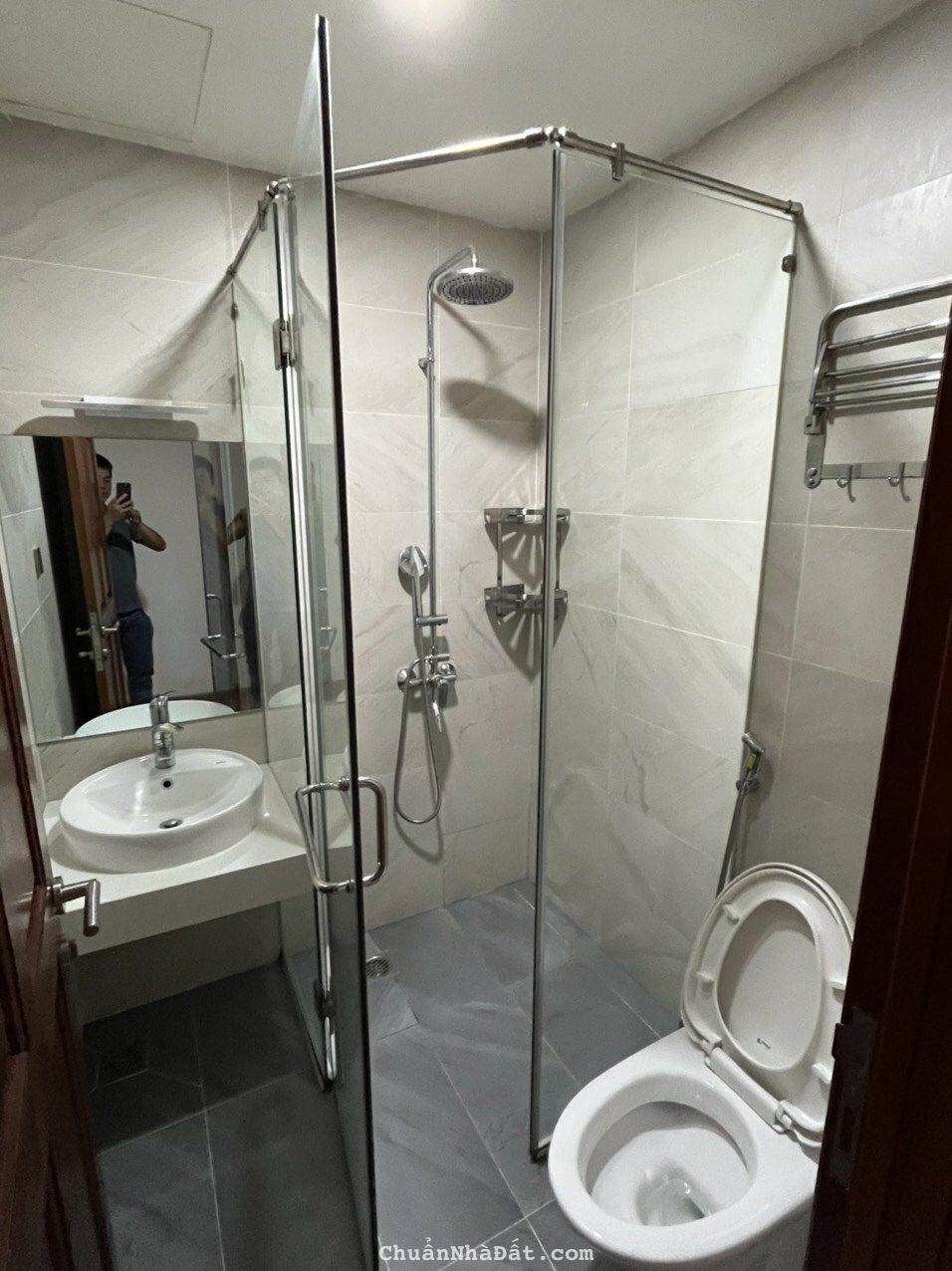 Bán nhà hẻm Bàn Cờ, P.3, Q.3. Nhà đẹp. 11.5 tỷ