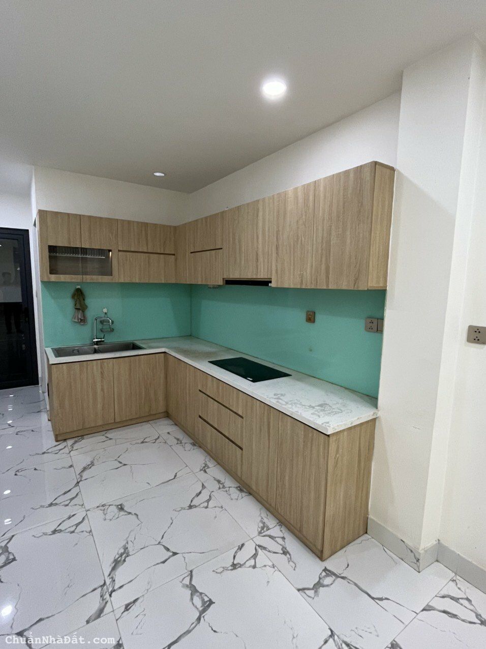 Bán nhà hẻm Bàn Cờ, P.3, Q.3. Nhà đẹp. 11.5 tỷ