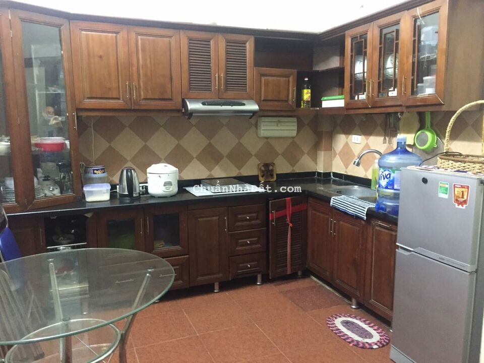 Bán nhà 5 tầng Nguyễn Phúc Lai, ngõ thông, gần đường gần hồ, gần ô tô