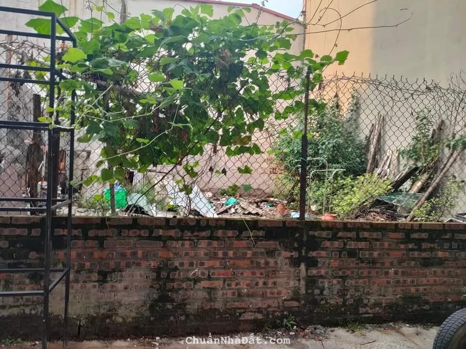 BÁN ĐẤT TẶNG NHÀ đường Tựu Liệt, Thanh Trì 45m2, MT 3.6m, MẢNH ĐẤT VÀNG, giá 1.85 tỷ BÁN ĐẤT TẶNG NHÀ đường Tựu Liệt, Thanh Trì 45m2, MT 3.6m, MẢNH ĐẤT VÀNG, giá 1.85 tỷ