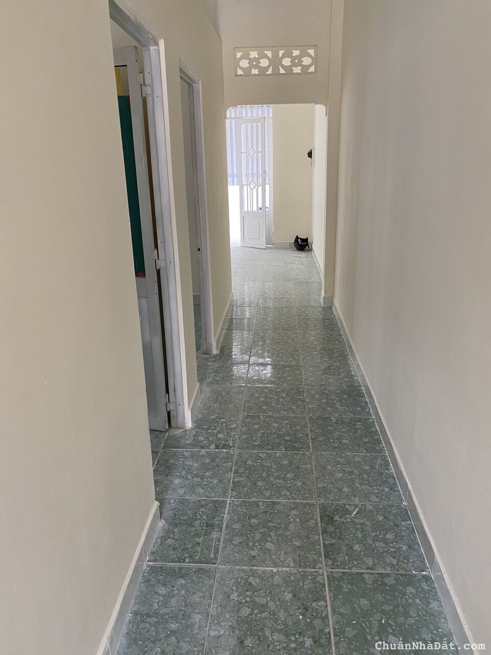 (HÀNG NGỢP ) CÂN RA GẤP 2 DÃY TRỌ  ĐANG THUÊ KÍN NGAY TRUNG TÂM KCN MỸ PHƯỚC 3 GIÁ RẺ .