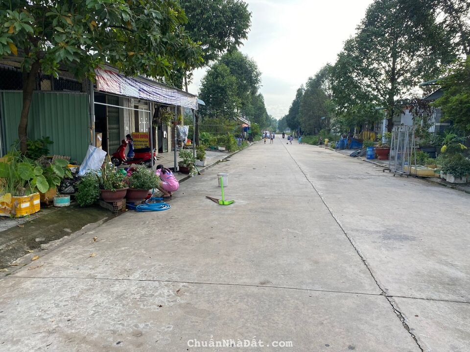 Chủ kẹt tiền bán lô góc 2 mặt tiền . khu đông dân cư sát khu  công nghiệp mp 3 và mp4