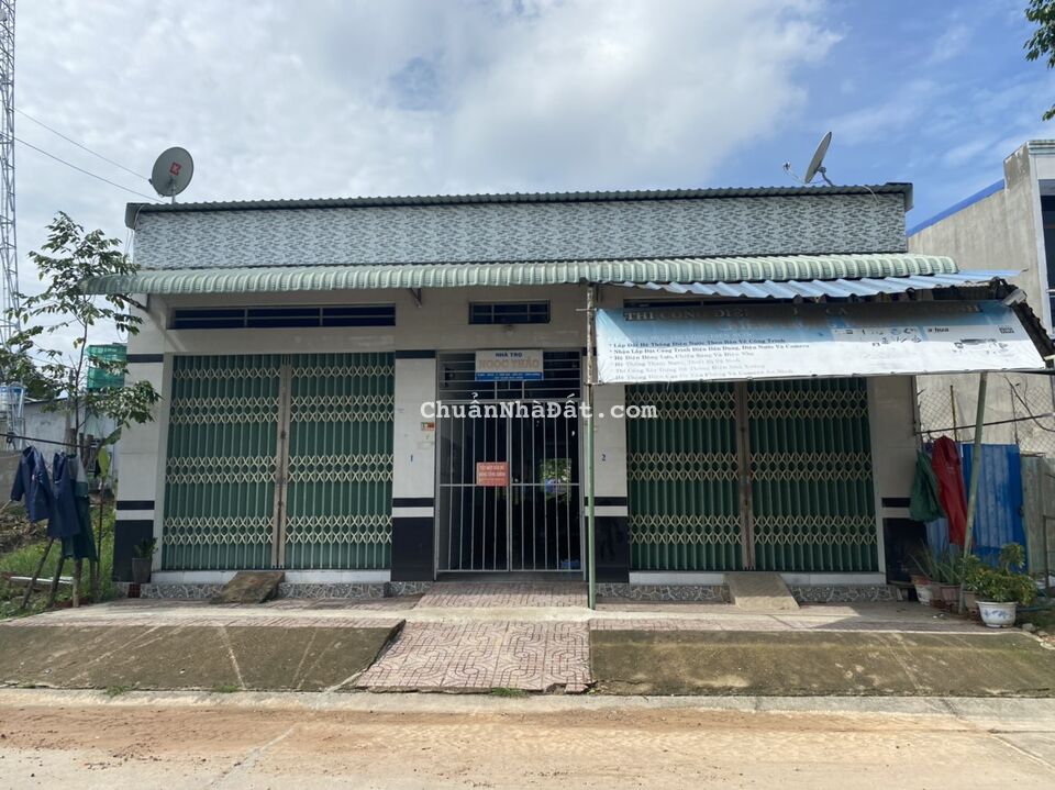 Chính chủ) bán nhanh 2 dãy trọ 12p đang thuê kín, thu nhập cao trong KCN Mỹ Phước 3.