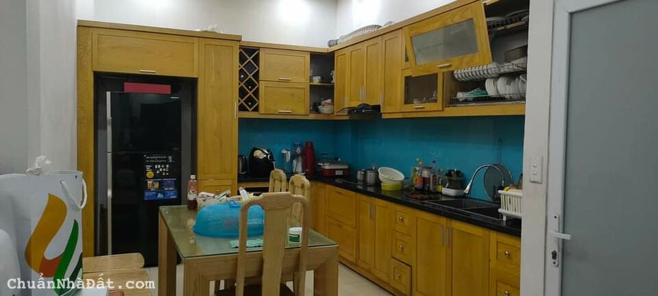 Bán gấp Nhà đẹp phố Mễ Trì - Nam Từ Liêm. 10m Ôtô tránh - Tặng toàn bộ nội thất.