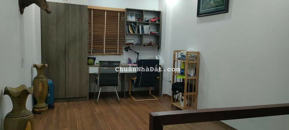 Bán gấp Nhà đẹp phố Mễ Trì - Nam Từ Liêm. 10m Ôtô tránh - Tặng toàn bộ nội thất.