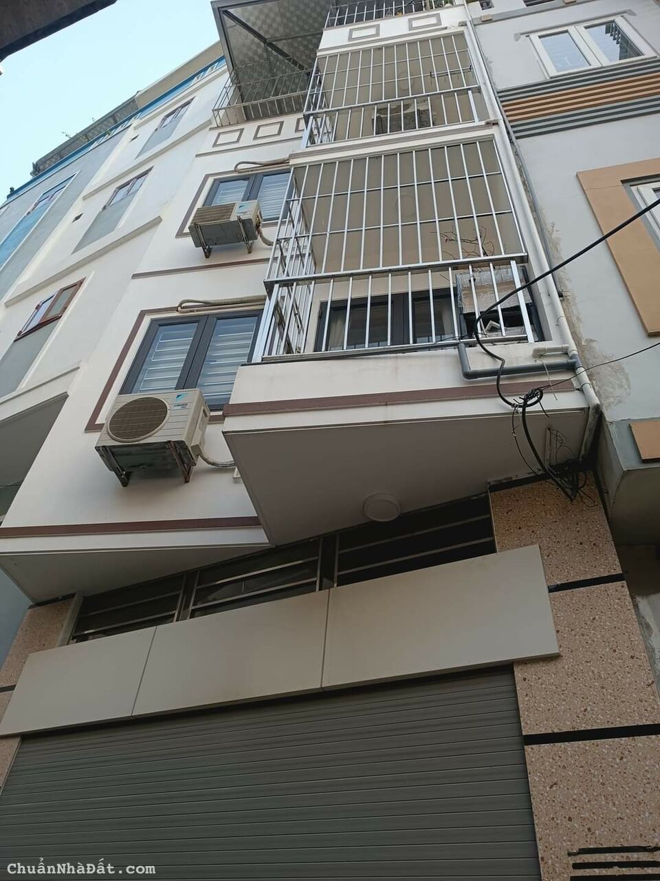 Nhà Đẹp Phố Quang Tiến - Nam Từ Liêm. Ngõ Ôtô - Kinh doanh - Thông thoáng.