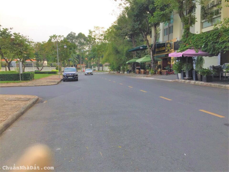 Shop Mỹ Phước Nguyễn Văn Linh Phú Mỹ Hưng q7 bán nhanh 9.8 tỷ