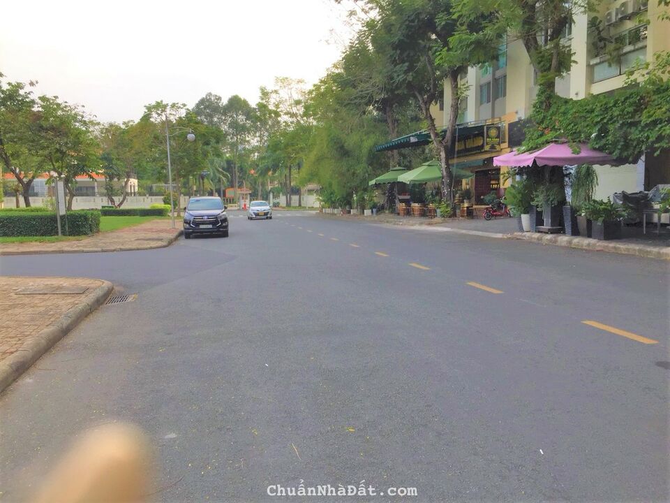 Bán shop Mỹ Cảnh q7 đối diện biệt thự Phú Gia giá 13 tỷ vị trí đẹp diện tích 110m2 Bán shop Mỹ Cảnh q7 đối diện biệt thự Phú Gia giá 13 tỷ vị trí đẹp diện tích 110m2