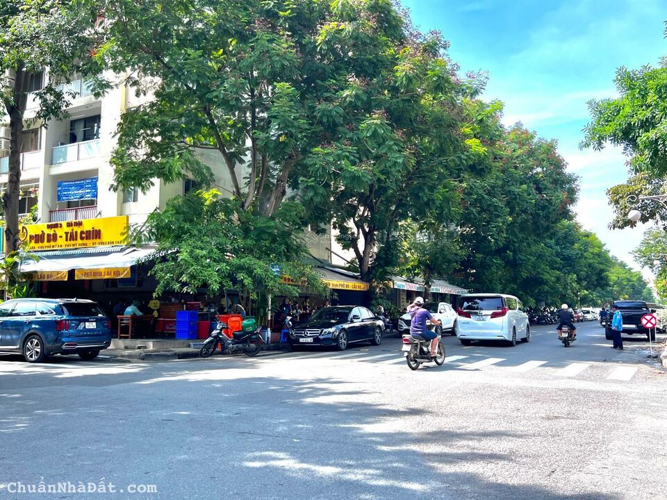 Shop Mỹ Cảnh q7 góc đường Hà Huy Tập & đường P đang có hợp đồng thuê Shop Mỹ Cảnh q7 góc đường Hà Huy Tập & đường P đang có hợp đồng thuê