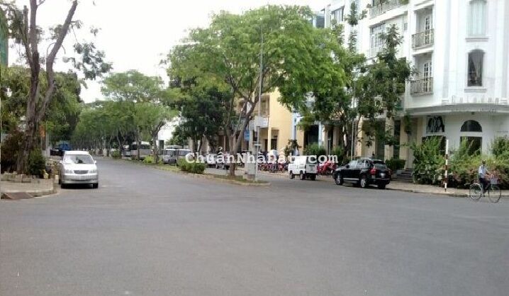 Mặt bằng kinh doanh shop Mỹ Cảnh Phú Mỹ Hưng q7 góc đường Phạm Thái Bường