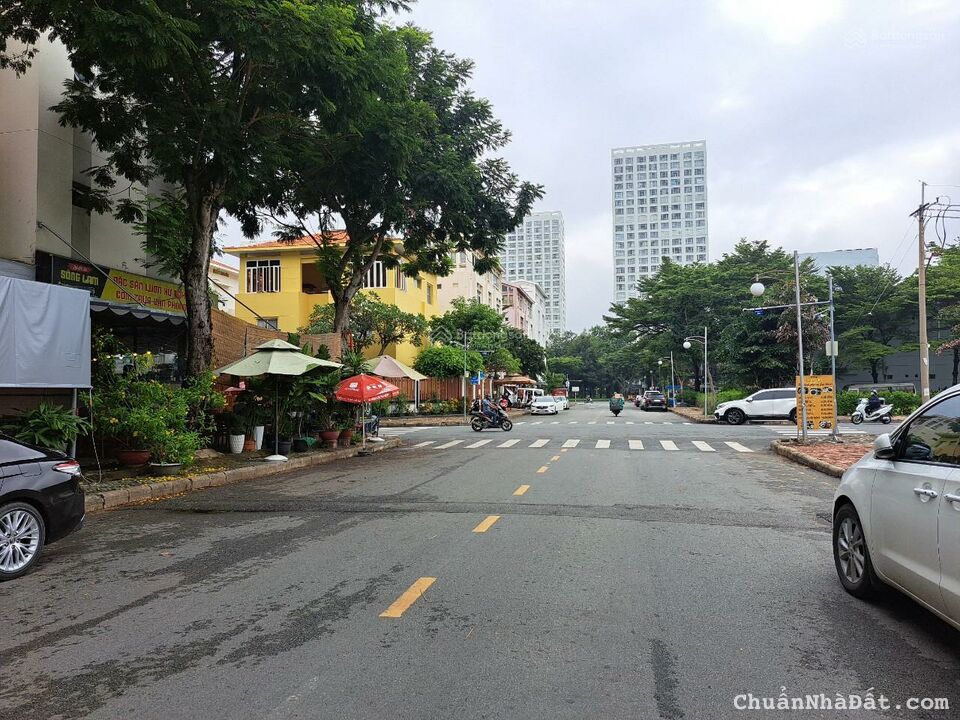 Bán shop Mỹ Cảnh Phú Mỹ Hưng gần Crescent Mall tiện làm văn phòng hoặc kinh doanh