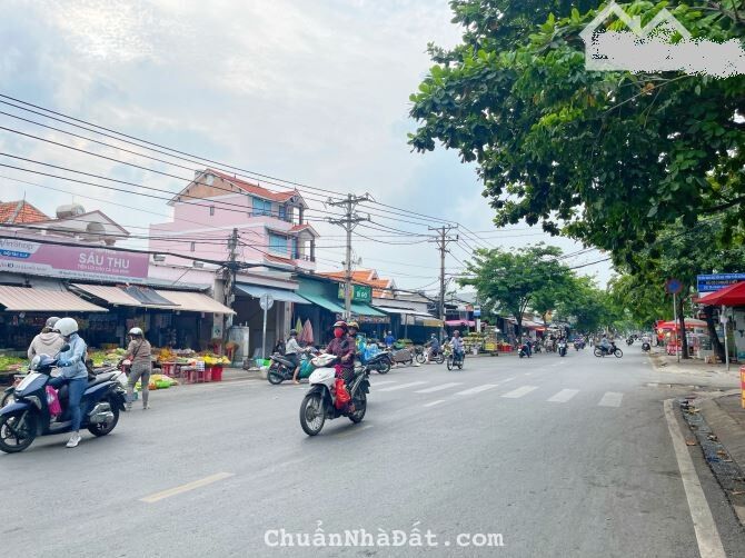 Đất thổ cư có sổ hồng xây nhà ngay đường Nguyễn Văn Tạo Long Thới Nhà Bè