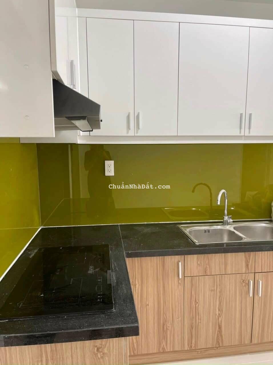 Cần bán CHCC Carillon 5, Q.Tân Phú, 54m2, 1Pn (có thể ngăn phòng), 1WC, 2,4 tỷ (có sổ)