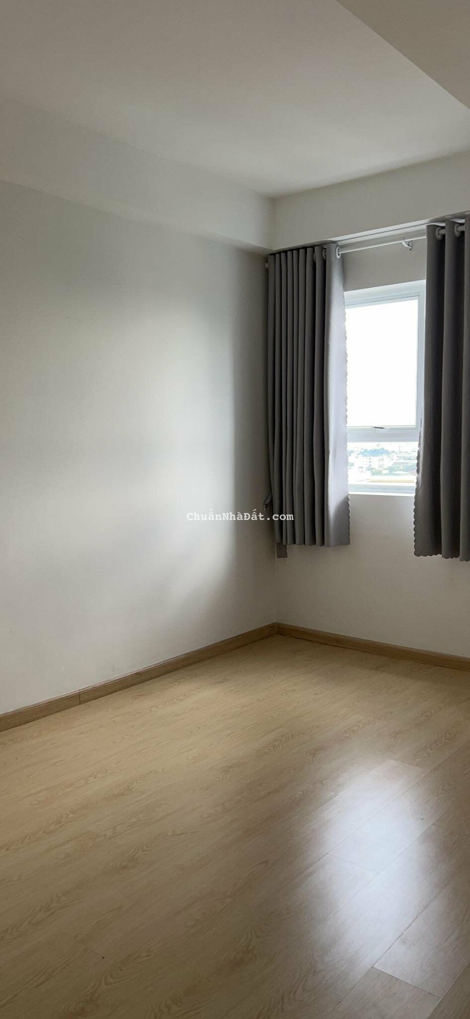 Cần bán CHCC Carillon 5, Q.Tân Phú, 54m2, 1Pn (có thể ngăn phòng), 1WC, 2,4 tỷ (có sổ)