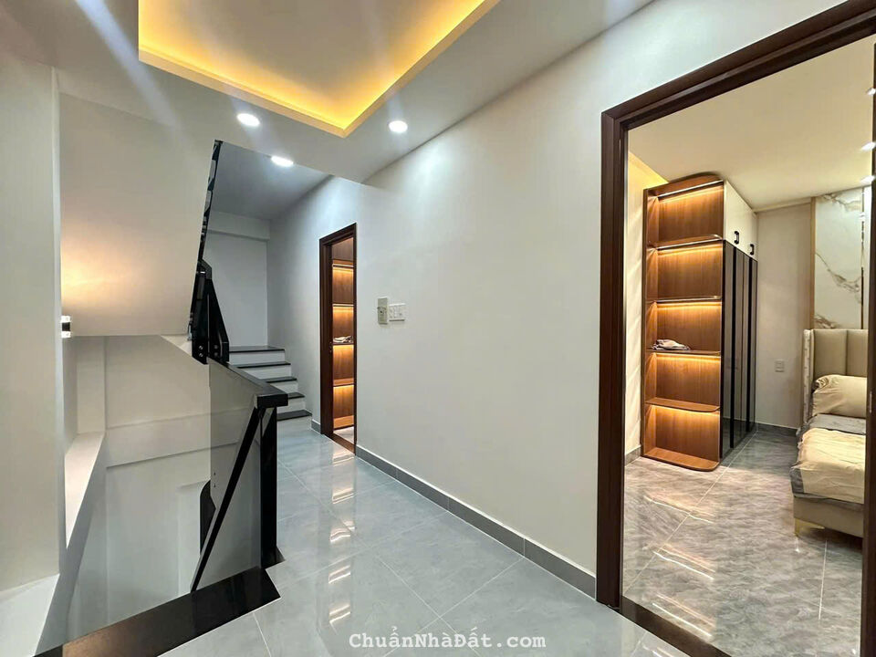 Nhà Đẹp Full Nội Thất, Bình Thạnh, 3 Tầng, Đ.Nơ Trang Long 60m2 (6x10)