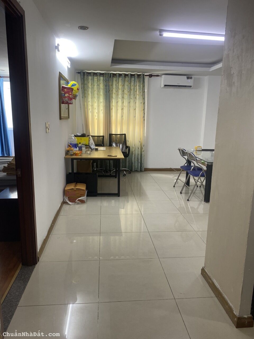 Cho thuê chung cư BMC, Quận 1: nội thất đầy đủ,135M2, 3PN, phòng rộng