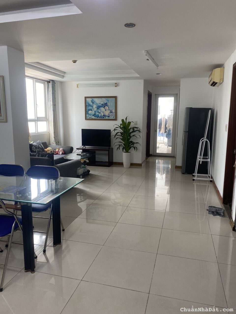 Cho thuê chung cư BMC, Quận 1: nội thất đầy đủ,135M2, 3PN, phòng rộng