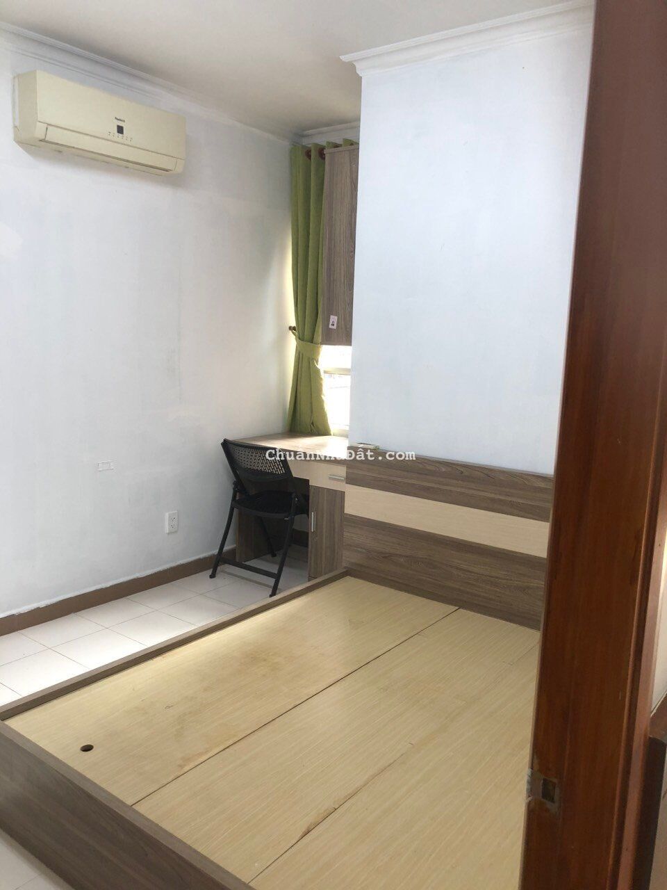 Cho thuê căn hộ chung cư Phúc Thịnh - 341 Cao Đạt, P1, Q.5: - Tầng thấp, 70m2, 2 PN, 1WCc có Bancon Cho thuê căn hộ chung cư Phúc Thịnh - 341 Cao Đạt, P1, Q.5: - Tầng thấp, 70m2, 2 PN, 1WCc có Bancon