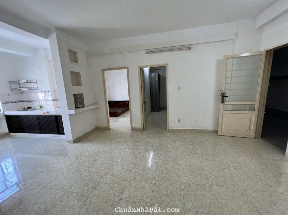 CHO THUÊ CĂN HỘ Tôn Thất Thuyết, Q4 : - Thiết kế 2 phòng ngủ, 1 Wc, 1 phòng khách 