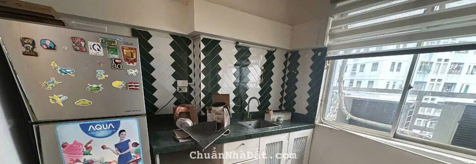 Cho thuê CHCC Tôn Thất Thuyết, Q.4, 65m2, 2PN, 1WC, nội thất gần đủ Cho thuê CHCC Tôn Thất Thuyết, Q.4, 65m2, 2PN, 1WC, nội thất gần đủ