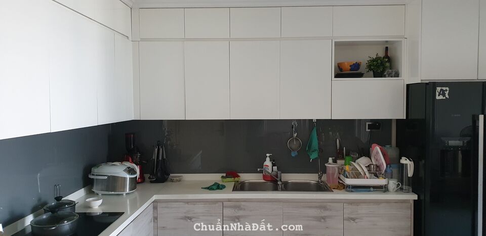 Cho thuê Căn hộ RIVA PARK, 504 Nguyễn Tất Thành, Phường 18, Quận 4 :110m2, 3PN, full NT