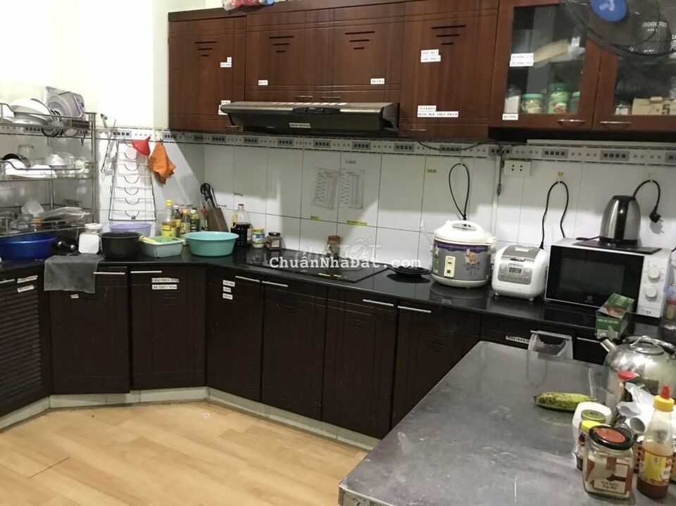 cho thuê CHCC Him Lam Nam Khánh Q.8, 105m2, 3PN, 2tollet, 1/7 nhận nhà