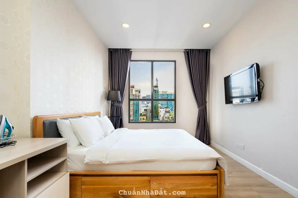 Chính chủ cho thuê căn hộ 2pn, 2wc lớn diện tích 80m2 ở Icon 56 Bến Vân Đồn, q4. Giá thuê 18tr/th