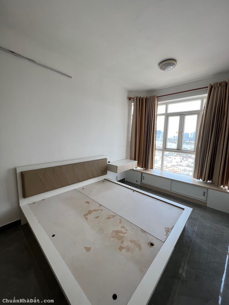 CHo thuê CHCC CoPac số 12 Tôn đản p13 Quận 4, 2PN, 2 tollet, Full NT