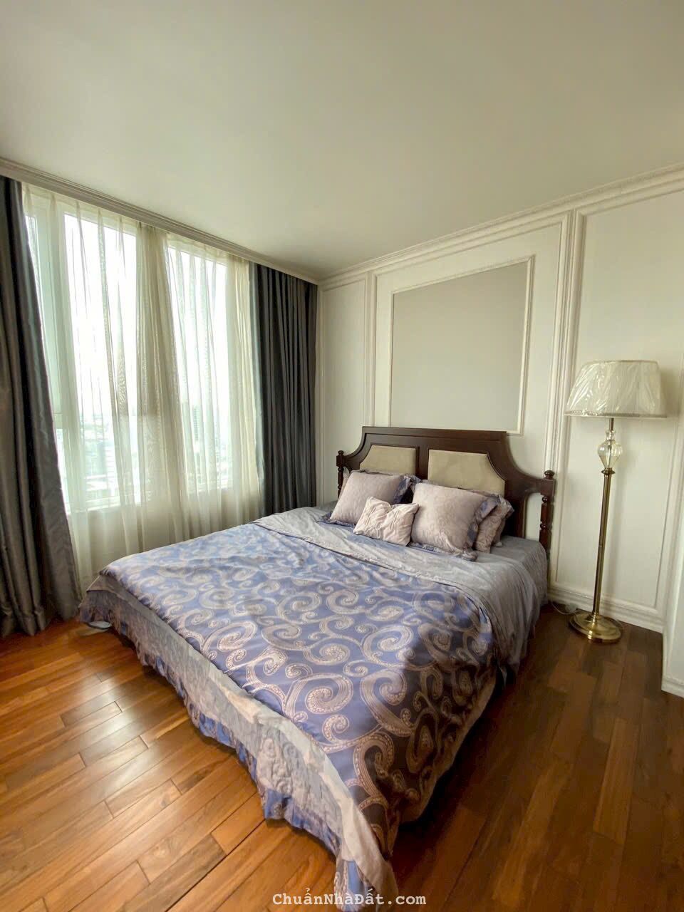 Cho thuê CHCC Leman luxury, Q.3: 110m2, 3PN, 2 toilet, thoáng mát