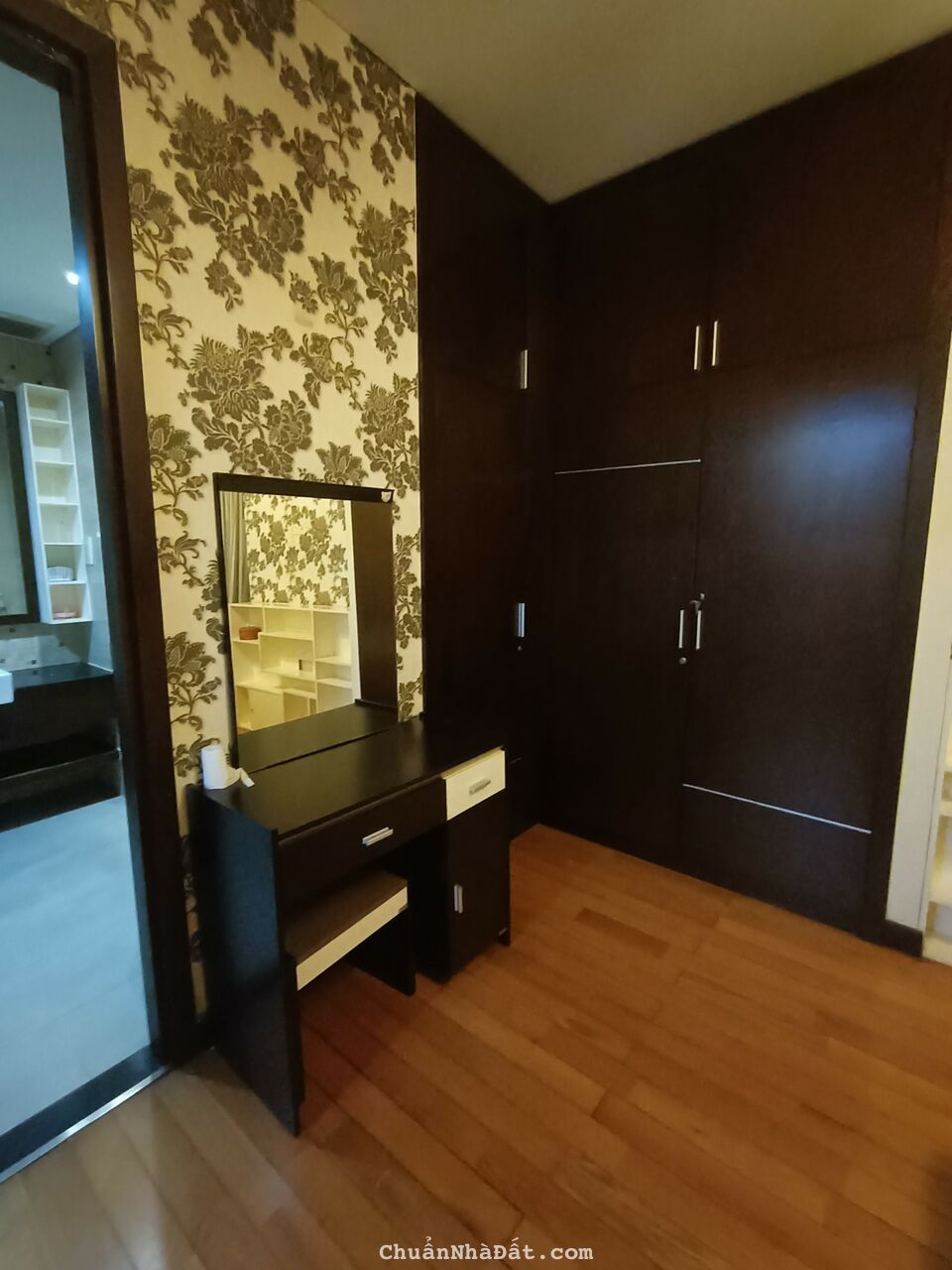 Cho thuê căn hộ The Everich , Đường 3/2, Phường 15, Quận 11 : 115m2, 2PN, 2WC, Full nội thất