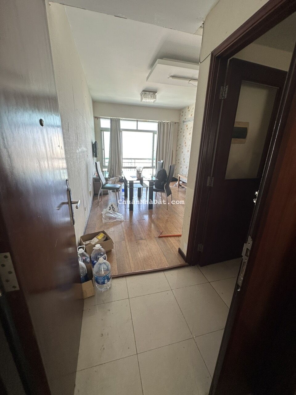 cho thuê CHCC Tản Đà, Q.5, 78m2, 2 phòng ngủ, 2 tollet, đầy đủ nội thất