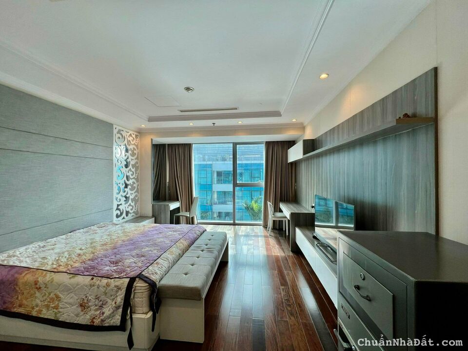 Cho thuê CHCC Vincom Đồng Khởi Q.1, 160m2, 3Pn, full nội thất, 85tr/th