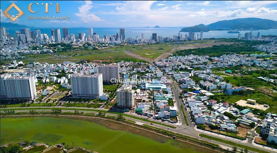 Chỉ từ 31,2 triệu/m2 sở hữu ngay căn hộ cao cấp view sông CT1 Riverside Luxury. Chỉ từ 31,2 triệu/m2 sở hữu ngay căn hộ cao cấp view sông CT1 Riverside Luxury.