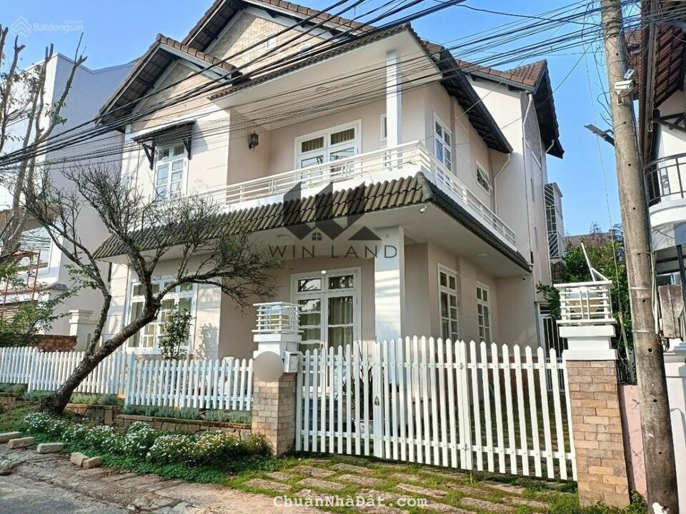 Cần bán căn biệt thự sân vườn KQH Viện Nghiên Cứu Hạt Nhân P11