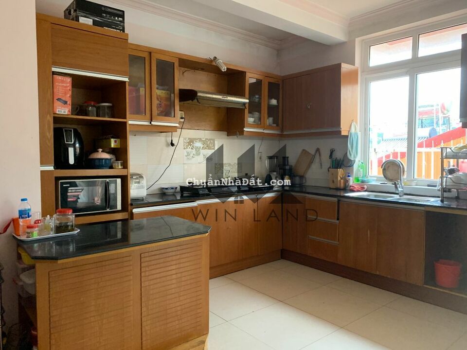 Cần bán căn biệt thự View đẹp đường Hoàng Hoa Thám P10