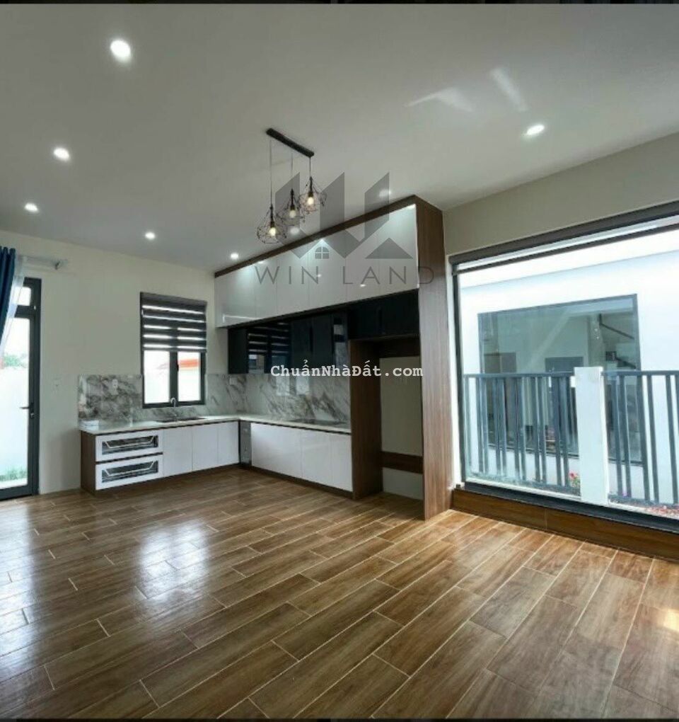 Cần bán căn biệt thự sân vườn ngoại ô Thành phố Đà Lạt
