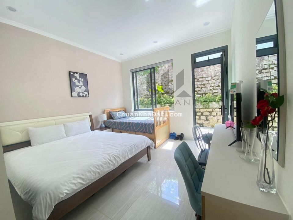 Cần bán khách sạn mặt tiền đường Hai Bà Trưng P8