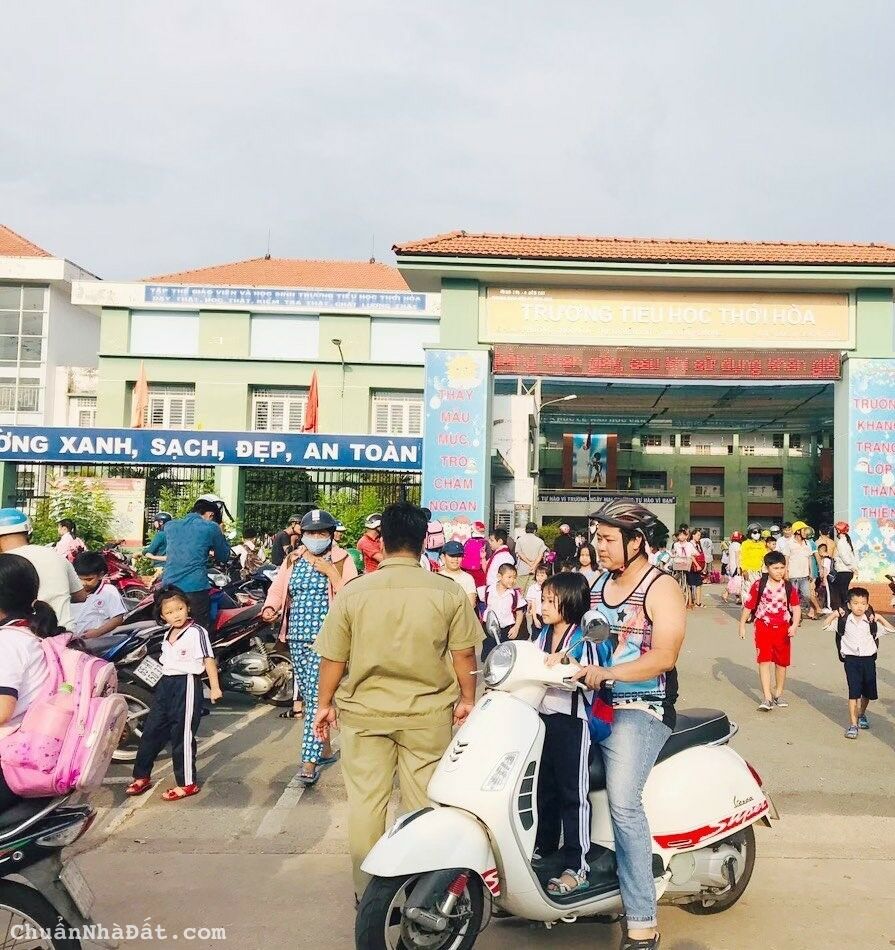 Chính chủ cần bán lô đất 180m2 gần chợ trường hoc